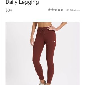 Vuori Daily Leggings LIKE NEW